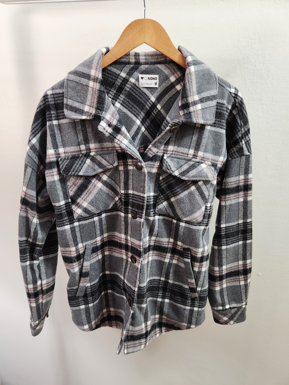 NWOT Women's Gray Plaid Button-Up Shacket